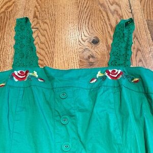 Blutsgeschwister Denmark green cotton embroidered dress size small